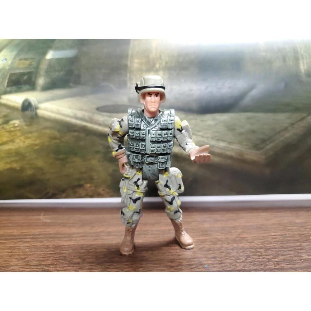 Chap Mei Type Action Figure Army Soldier Camo 3.75”